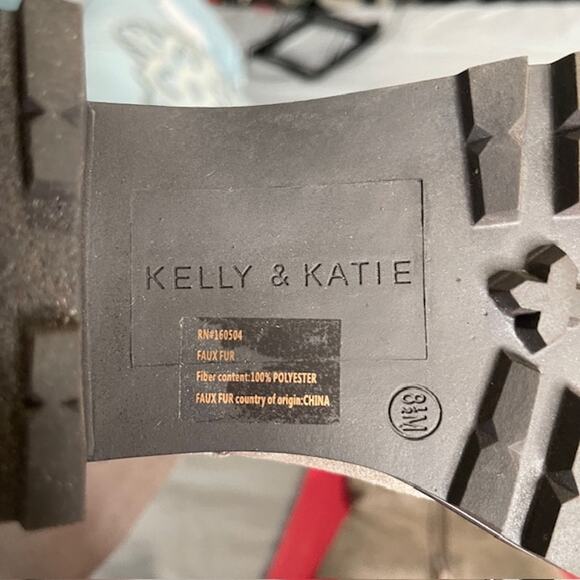 Kelly & Katie Katiyana slate grey boot with faux fur New w/box 8.5 - Picture 12 of 13